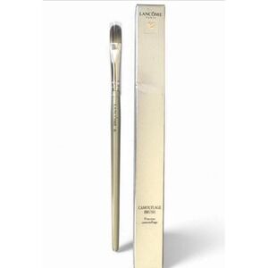 LANCOME CAMOUFLAGE CONCEALER BRUSH  #8 New in Box - Silver Cosmetic Brush